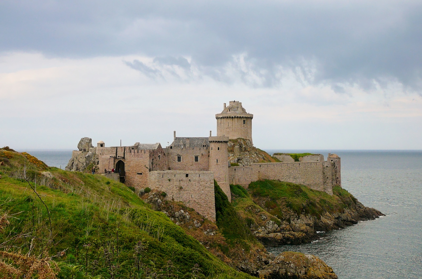 Fort La Latte on its sea-cliff, Emerald Coast