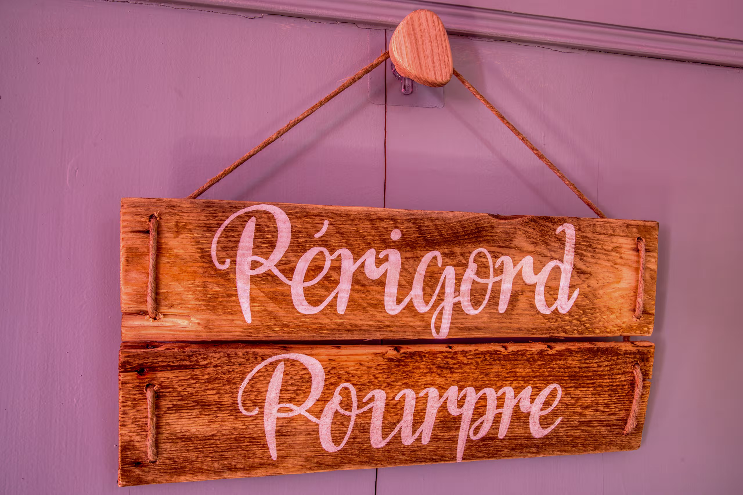 The room signs